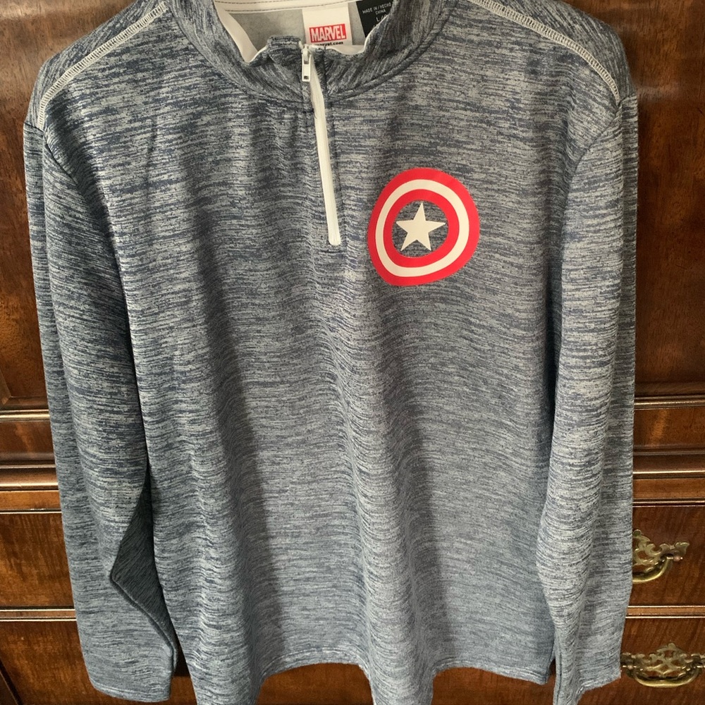 Men’s Size Lg Marvel Brand LS 1/4 Zip pullover Shirt Excellent Condition